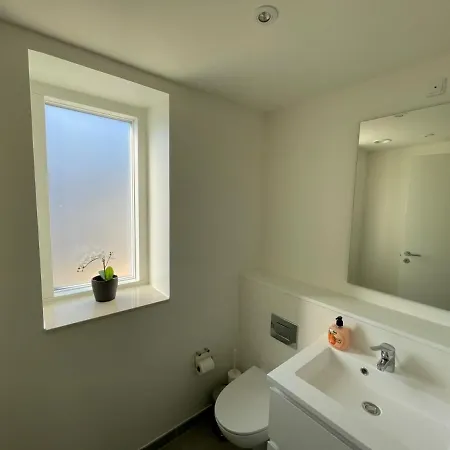 Three Bedroom In Odense, Duftrankevej 254 דירה